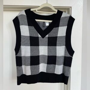 H&M v-neck sweater vest